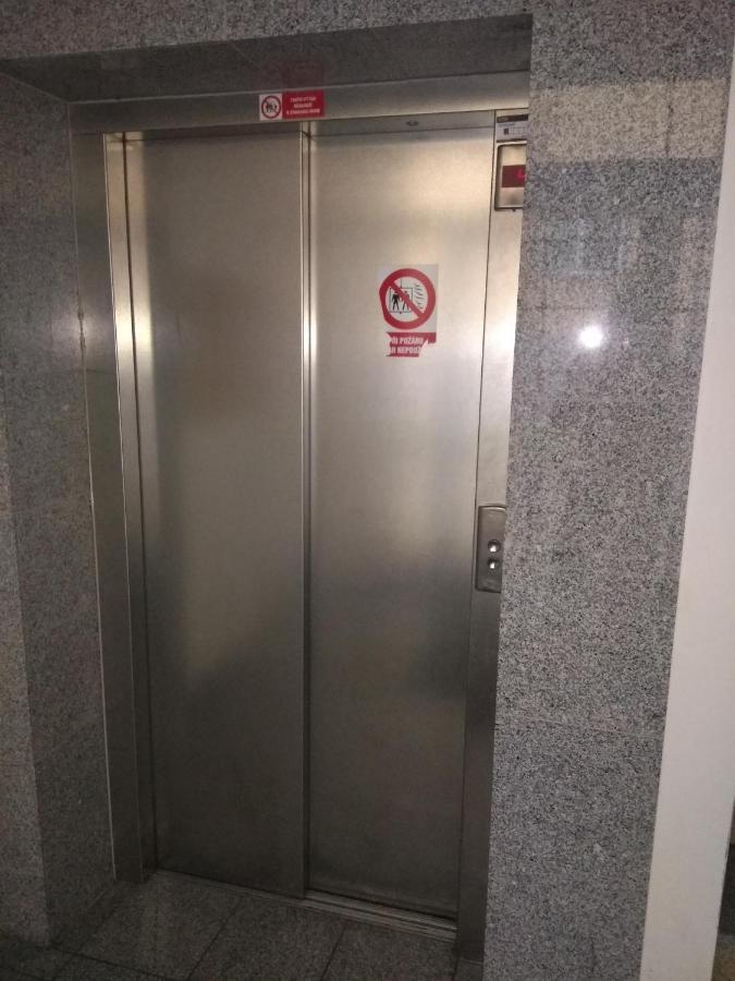 Apartman Rezidence Certovka 2121 Free Parking Garage Κάρλοβι Βάρι Εξωτερικό φωτογραφία